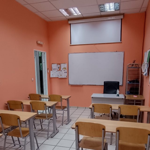 classroom2